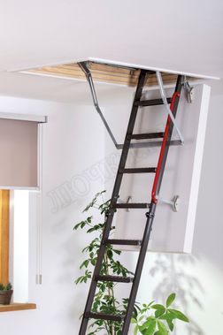 Чердачная лестница Fakro LME Чердачная лестница Fakro LME