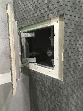 Люк под плитку Нажимной Секрет-Лайт 2 створки 1100*300 Люк под плитку Нажимной Секрет-Лайт 2 створки 1100*300