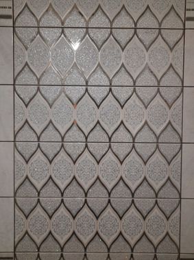 Люк под плитку Нажимной Секрет-Лайт 300*500 Люк под плитку Нажимной Секрет-Лайт 300*500