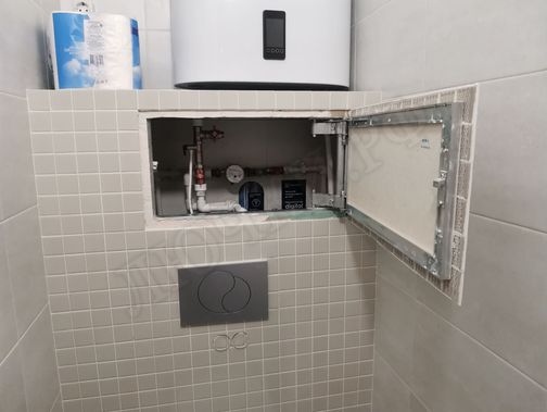 Люк под плитку Нажимной Секрет-Лайт 300*500 Люк под плитку Нажимной Секрет-Лайт 300*500